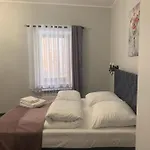 Nad Rzeka Apartment Klodzko