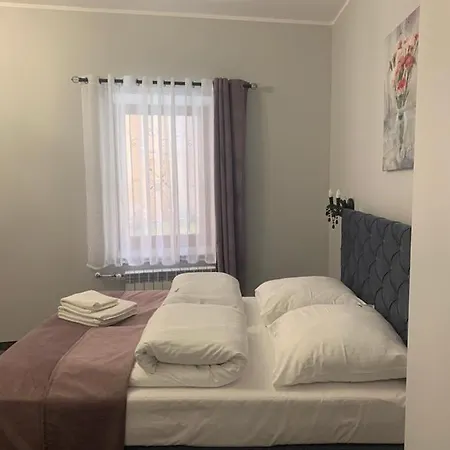 Nad Rzeka Apartment Klodzko